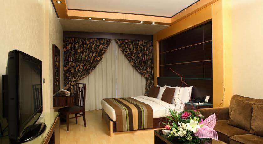 Imperial Suites Hotel Beirute Exterior foto